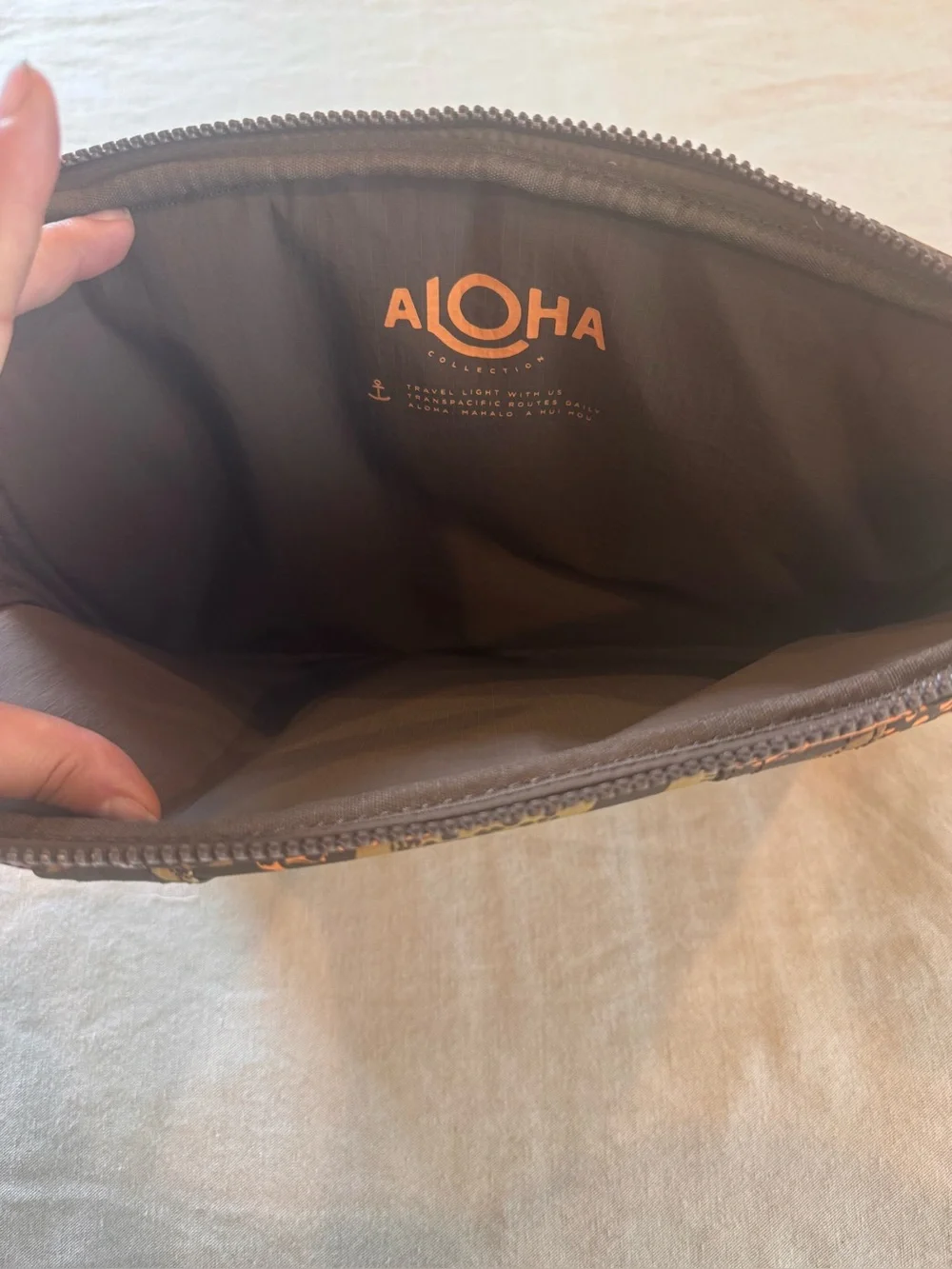13” NWT Aloha Collection Laptop Case